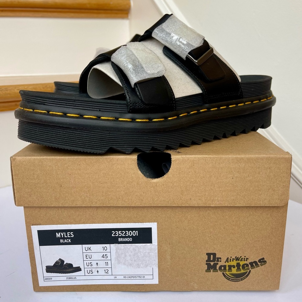 NWT Doc Martens Myles Brando Leather Slide Sandals in black buckles platforms - Picture 1 of 15